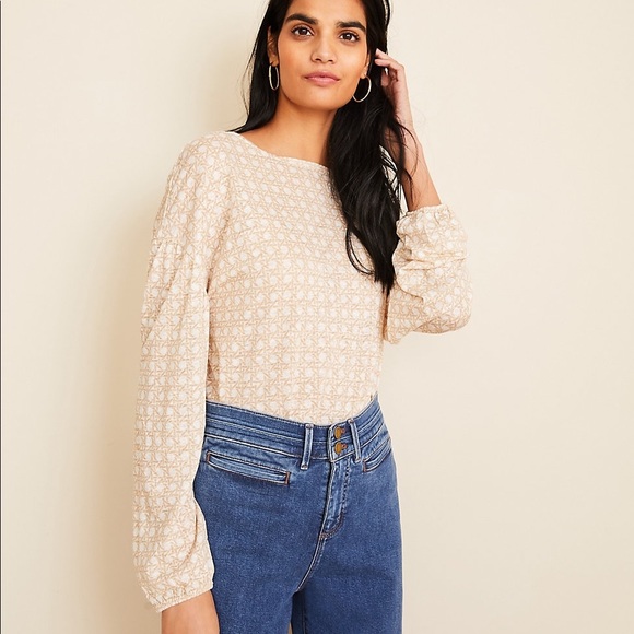 Ann Taylor Tops - NWT Ann Taylor Balloon Sleeve linen top white/tan